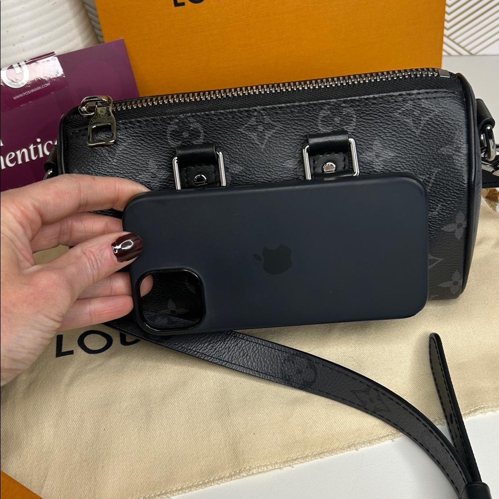 Authentic Louis Vuitton Monogram Eclipse black/grey reverse XS Keepall-Unisex - Picture 5 of 17